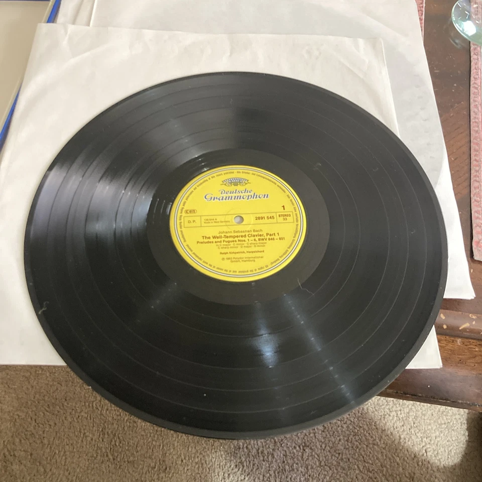 Bach: The Well-Tempered Clavier, Kirkpatrick, DG 2891-545/549, 5 LP, 1966, EX - Image 3 of 4