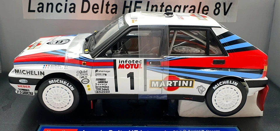 Sun Star 1/18 Scale 3112 - Lancia Delta HF Intergrale 8V 1989 TDC #1 Auriol - Image 3 of 4