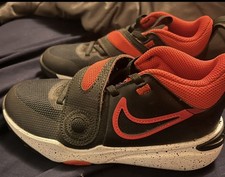 Nike Team Hustle D11 Boys