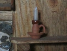 Krippenzubehör - Kerzenhalter aus Ton mit Kerze