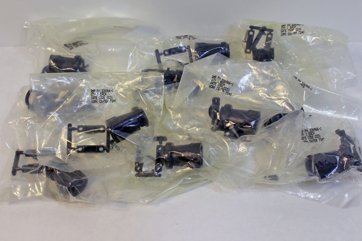 Lot of 11 Each Amphenol 206966-1 Black Backshell Cable Clamp AMAT