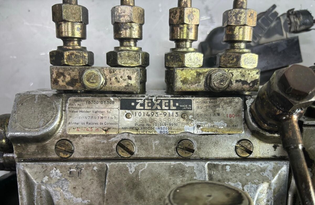 s-l1200.jpg s-l1200.jpg