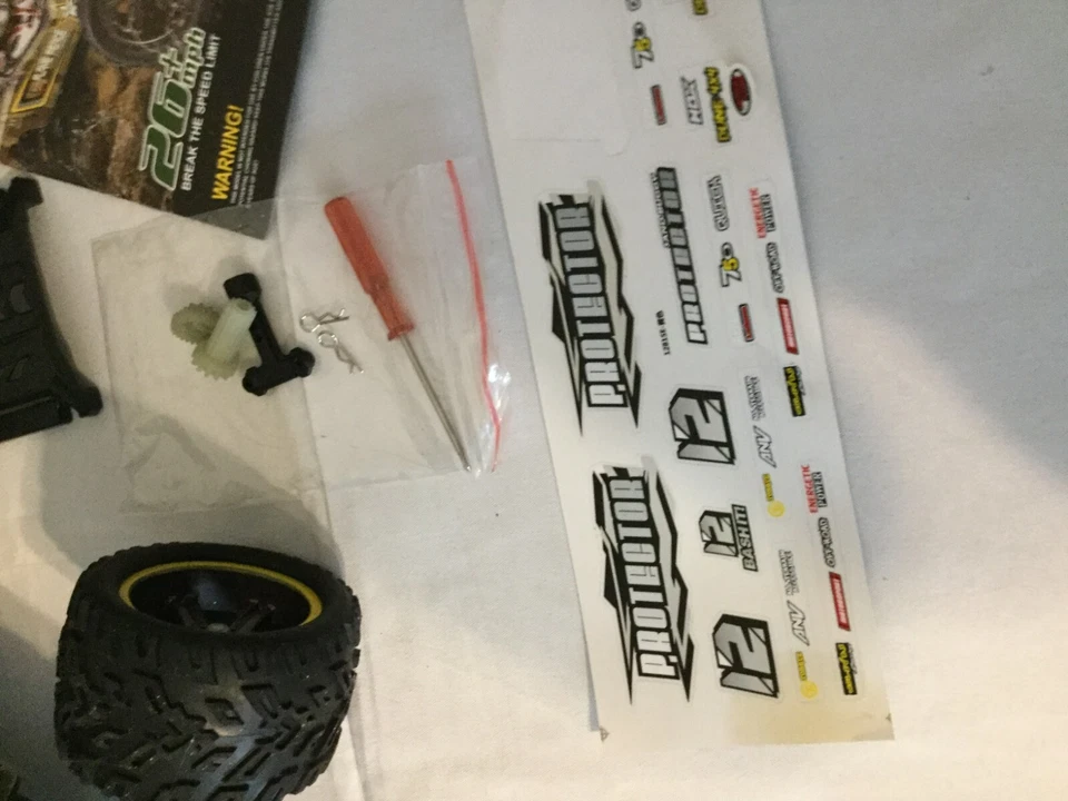 Gptoys Flame Peace S916 1/12 Scale. Off-road Truck RC in Box. SEE VIDEO! NEW - Image 2 of 4