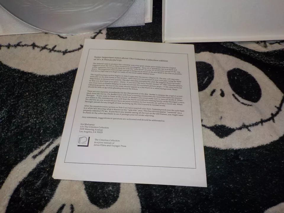 It's A Wonderful Life Criterion CAV Laserdisc LD +Extras Box Set Free Ship $50 - Image 4 of 4