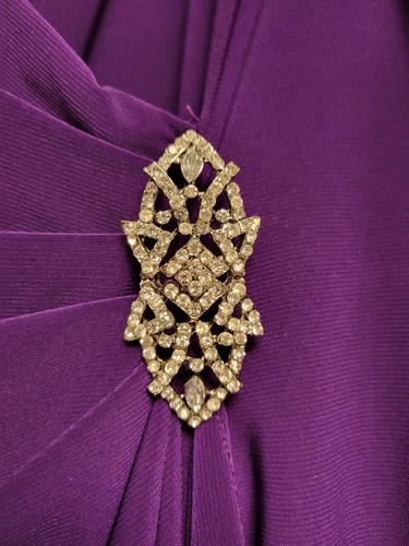 New Dressbarn Collection Size 6 Petite Dress Purple Faux Wrap With Brooch - Picture 3 of 12