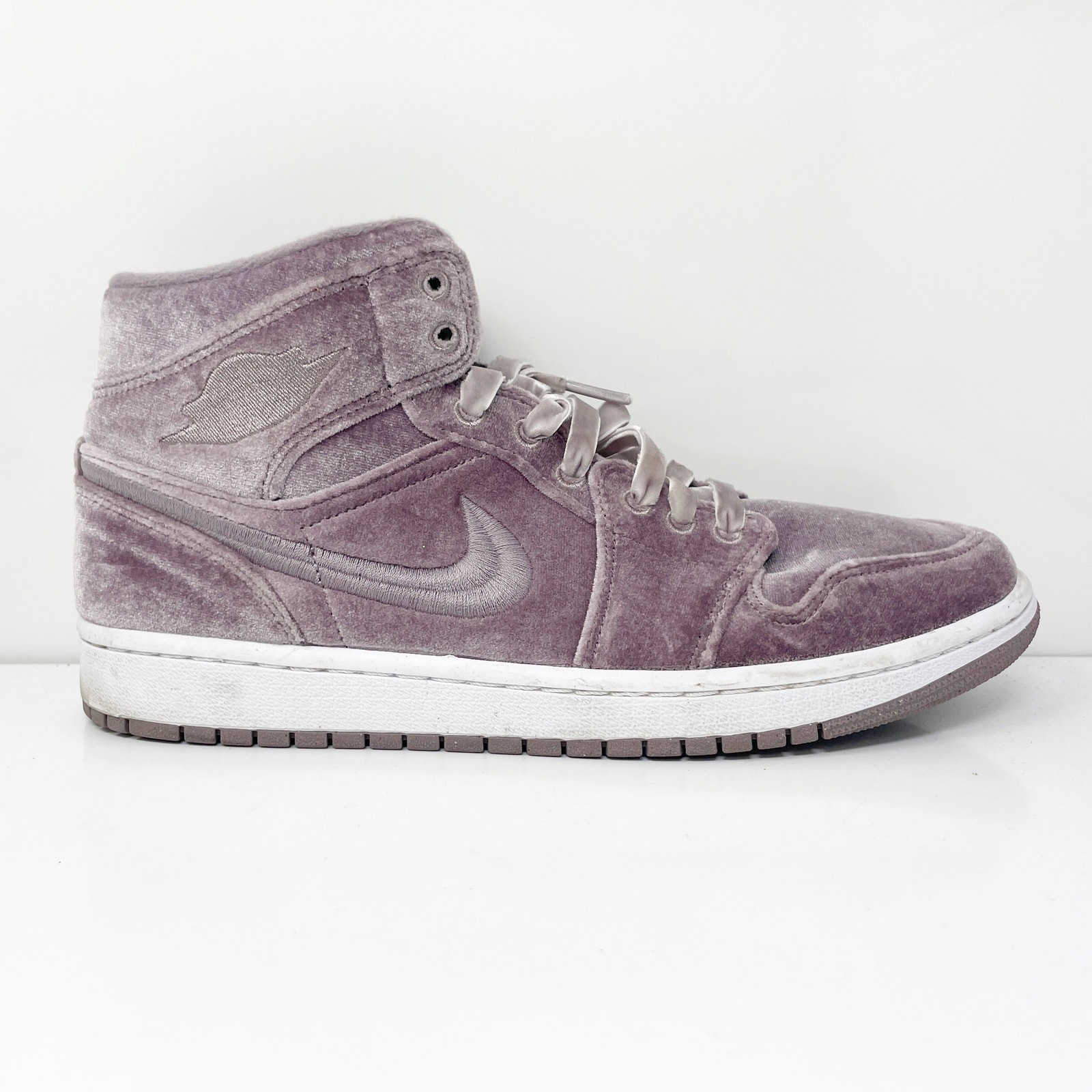 Sneakers 11.5