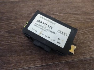 Audi Alarm Steuergerät 4B0951173 A3 S3 A4 A6 S6 S4 Alarmanlage