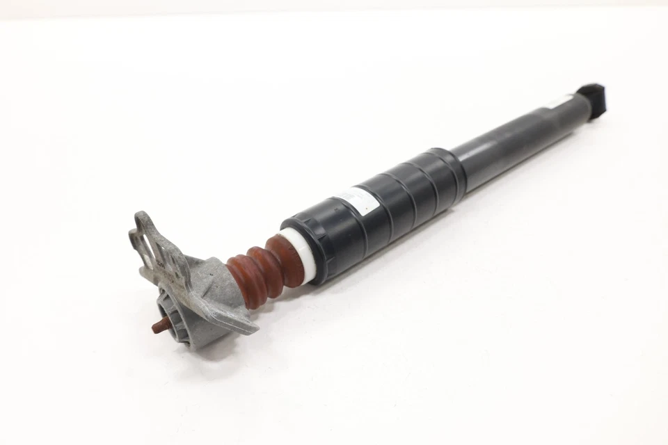 FIAT 500L 2014-2020 SUSPENSIÓN TRASERA DERECHA PUNTAL AMORTIGUADOR OEM 00520127440 Foto 2 de 4