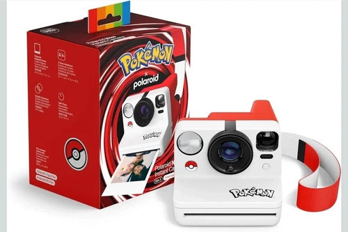 как выглядит Pokemon Polaroid Now Generation 3 Pokeball Special Design Instant Camera фото
