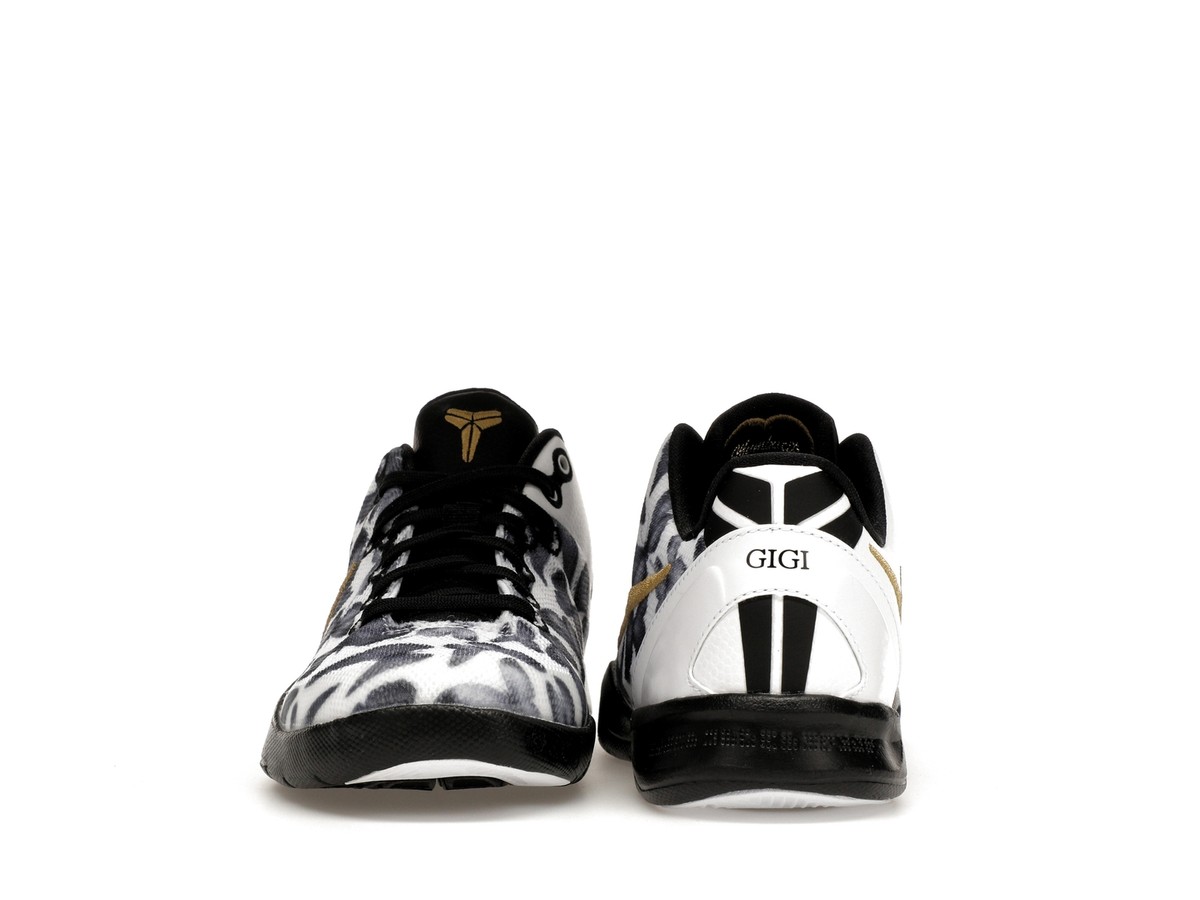 Size 13 (PS) - Nike Kobe 8 Protro Low White Metallic Gold 2024 for