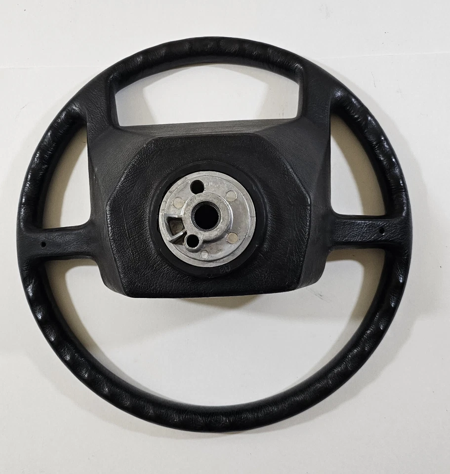 Volvo 740 760 1983-1987 руль в сборе 1229880 - Изображение 4 из 4