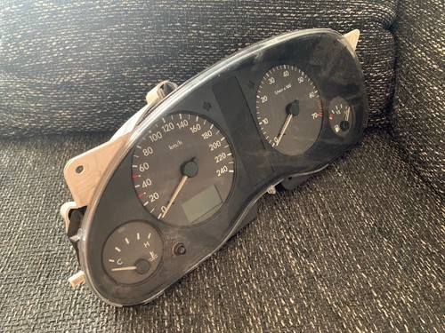 Kombiinstrument VW Sharan 1.8T M7 bj1999