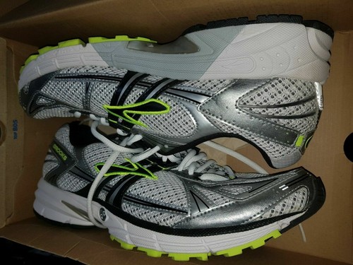medium d shoe width