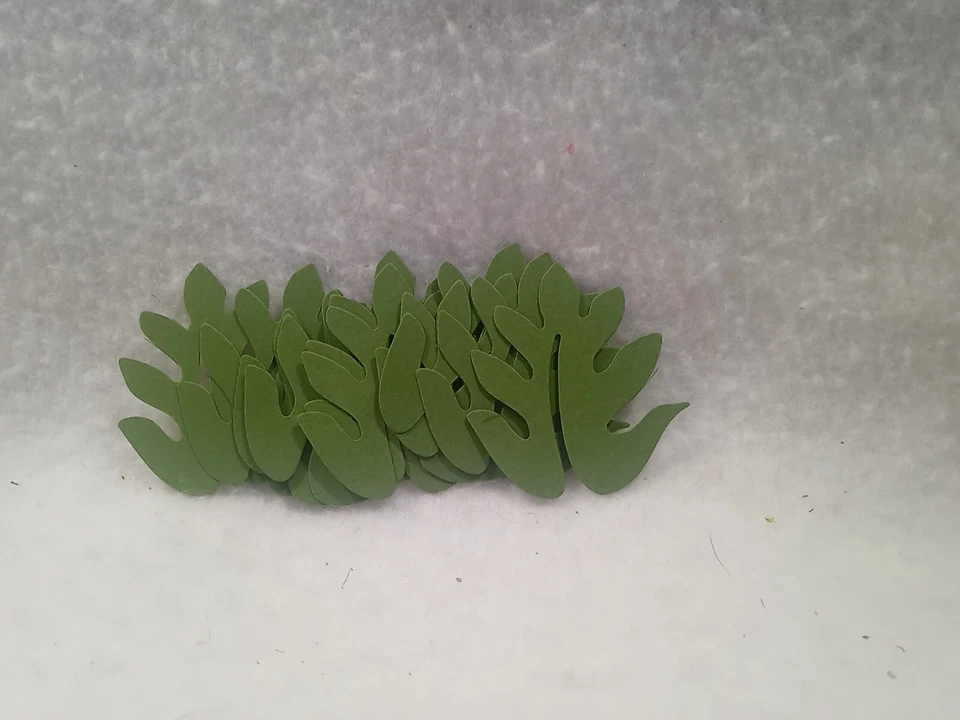 Formas troqueladas hoja hawaiana/palma color oliva NUEVO conjunto de 10 álbumes de recortes para hacer tarjetas Foto 2 de 2