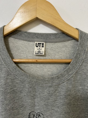UNIQLO X KAWS X SESAME STREET FLEECE SWEATER - Sz XL Grey Winter Streetwear Art - Picture 5 of 12
