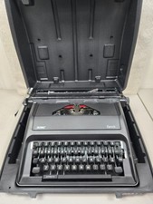 Royal Epoch Manual Typewriter Hard Case 2013 NEW thumbnail