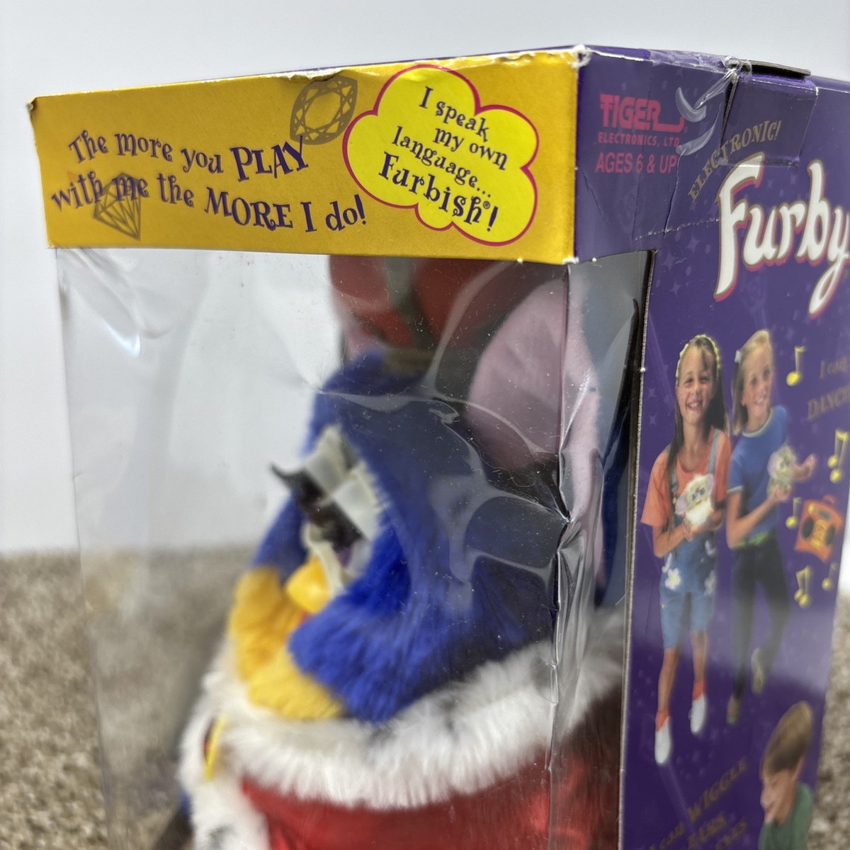 Furby Your Royal Majesty King Crown Special Limited Edition 70794