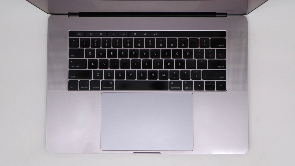 Apple MacBook Pro A1707 15 Core i7 16GB 512GB Gray 2016 | eBay