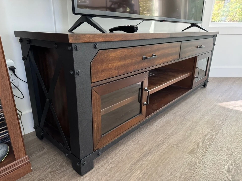 Consola de TV Bayside 3 en 1 centro de entretenimiento madera y hierro forjado recogida local Foto 2 de 4