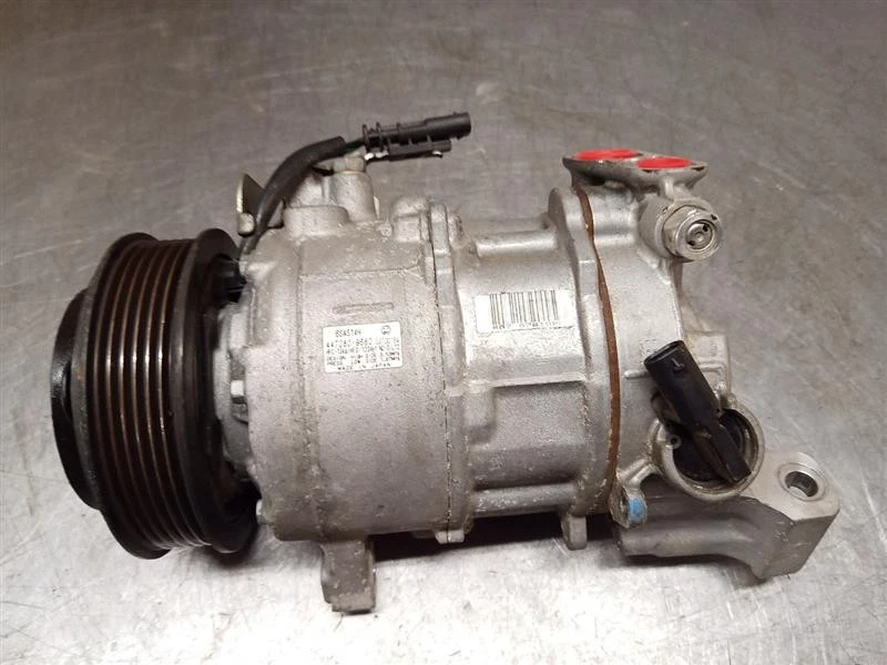 交流电压缩机离合器组件 Opt LF3 2017 凯迪拉克 ATS 3.6L 10324219 — 第 2/4 张图片