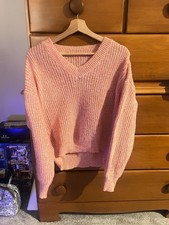 Shein V-Neck sweater size M Pink chunky knit