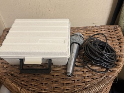 SHURE MODEL PE 585 UNISPHERE A DYNAMIC MICROPHONE W/ 20'' CABLE AND CASE TESTED