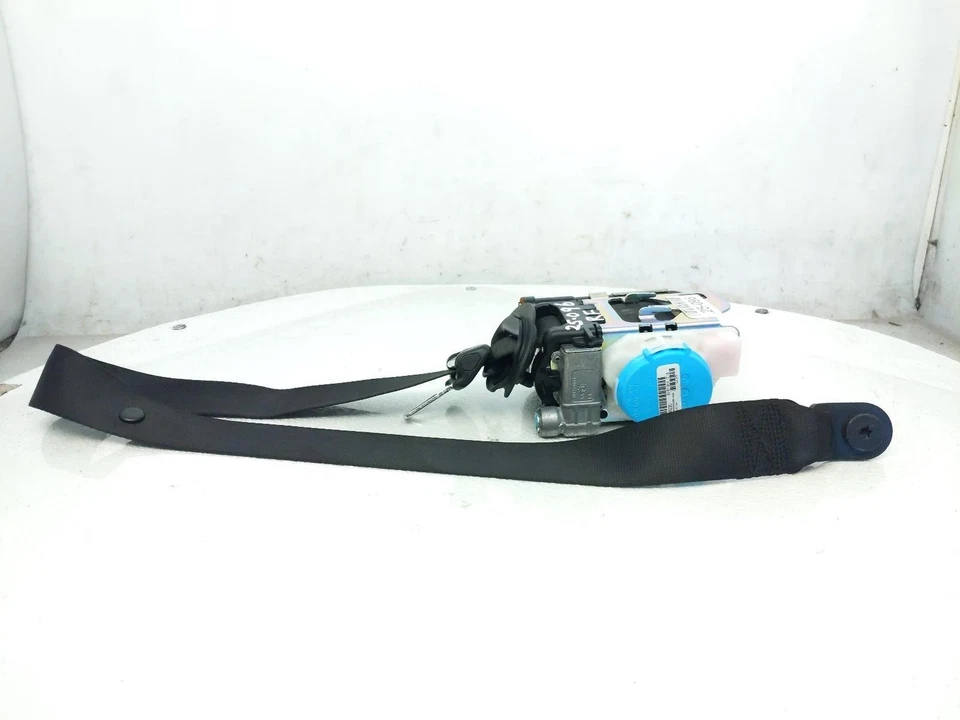 Mercedes-Benz Gla250 2015-2020 pasajero delantero derecho retractor de cinturón de seguridad - negro Foto 4 de 4