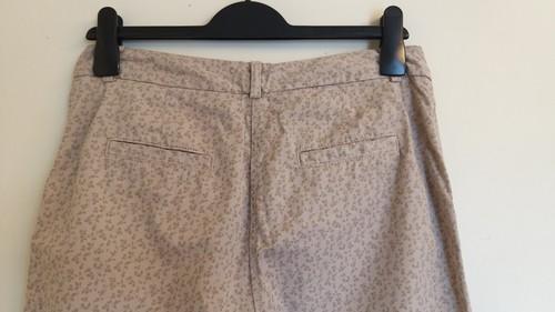 M&S Collection Beige Floral Patterned Trousers Cotton Tapered - Size 10 Long - Picture 5 of 5