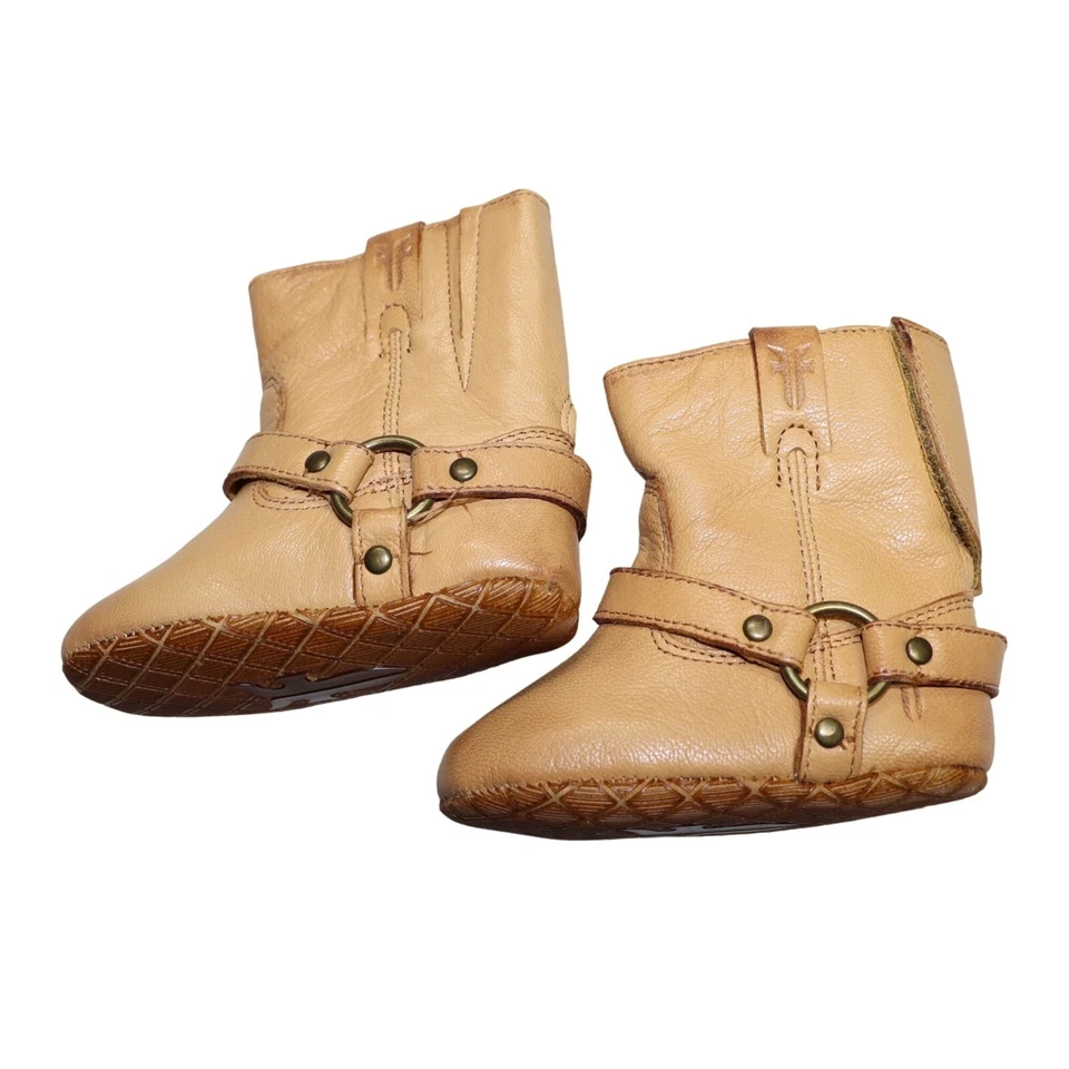Botas de berço de couro Frye tamanho infantil 3 meses bronzeado arnês - Imagem 2 de 4