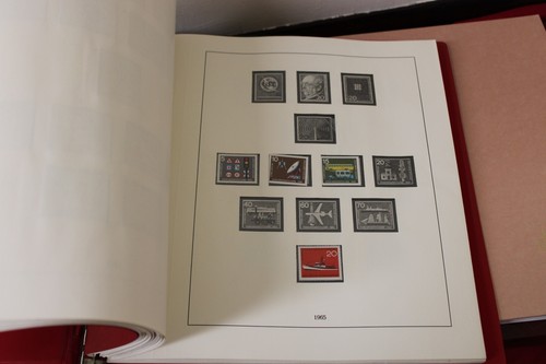 EUROPE STAMPS COLLECTION IN SEVERAL ALBUMS/STOCKBOOKS ETC IN LARGE BOX - 第 23/24 張圖片