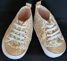 Carter  s Animal Print Glitter Baby Shoes Size 3-6 Months  4 " Excellent Shape
