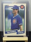 Front of 1990 Fleer - Ryne Sandberg #40