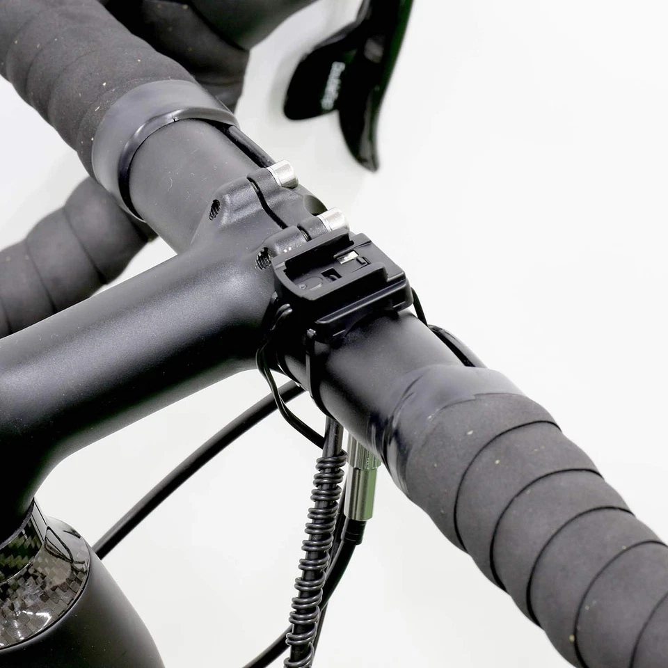 CatEye Velo 9 CC-VL820 Bicycle Computer - Black - Image 2 of 4