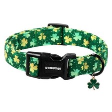 St Patrick's Day Dog Collar-Cute Green Clovers Dog Collars, L gold shamrock
