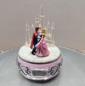 Disney Sleeping Beauty Castle Happily Ever After Music Box Ardleigh Elliot