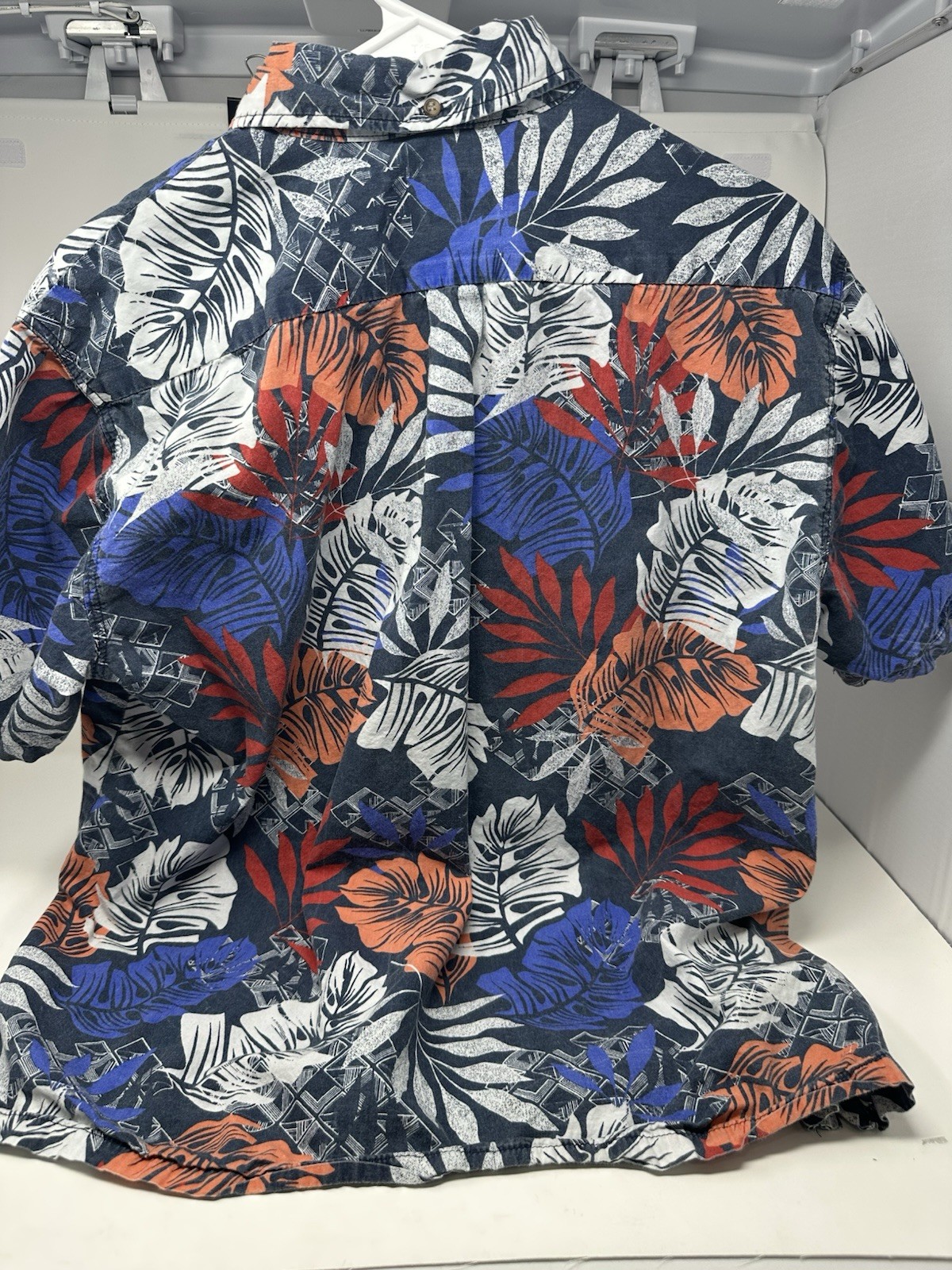 Chubbies 1/4 Button Pullover Men Size Medium Trop… - image 3