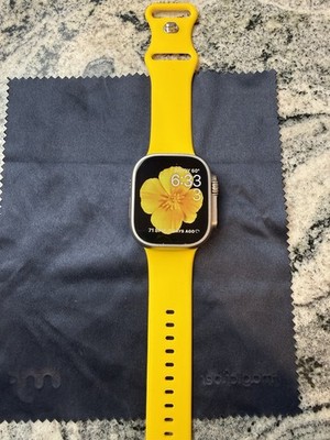 Apple Watch Ultra 49mm Titanium Case Yellow Rubber Band GPS + Cellular
