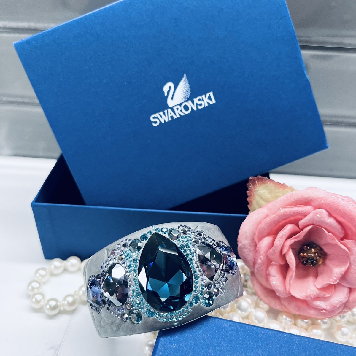 Swarovski スワロフスキーOCEAN ブレスレット Swarovski スワロフスキーOCEAN ブレスレット - メルカリ