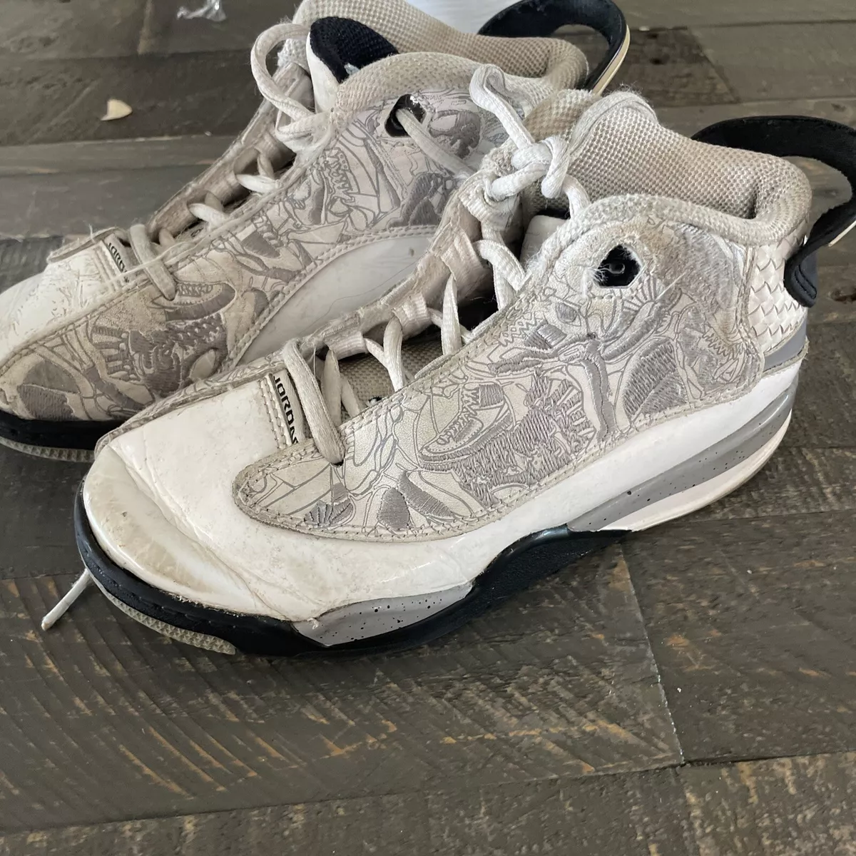 Jordan two 3 clearance prix