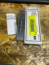 DWYER RMA-6Flow Meter Rate-master 2-20 SCFH SS Valve 5" Scale