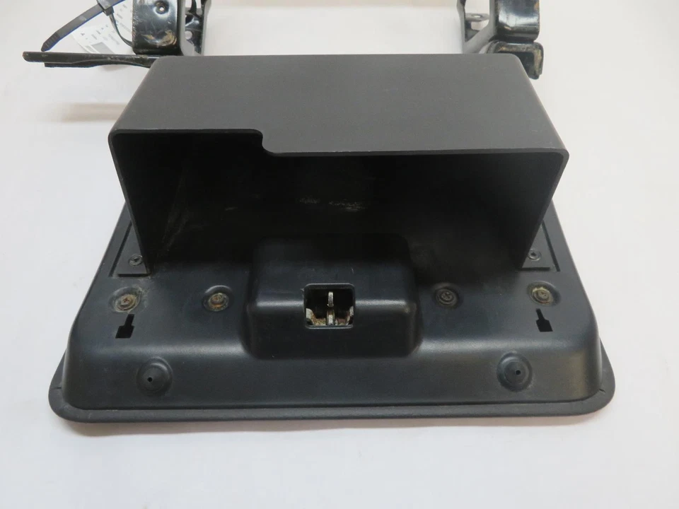 Guantera Plymouth Prowler 2001 con soporte negra OEM 4815680 Chrysler Foto 3 de 4