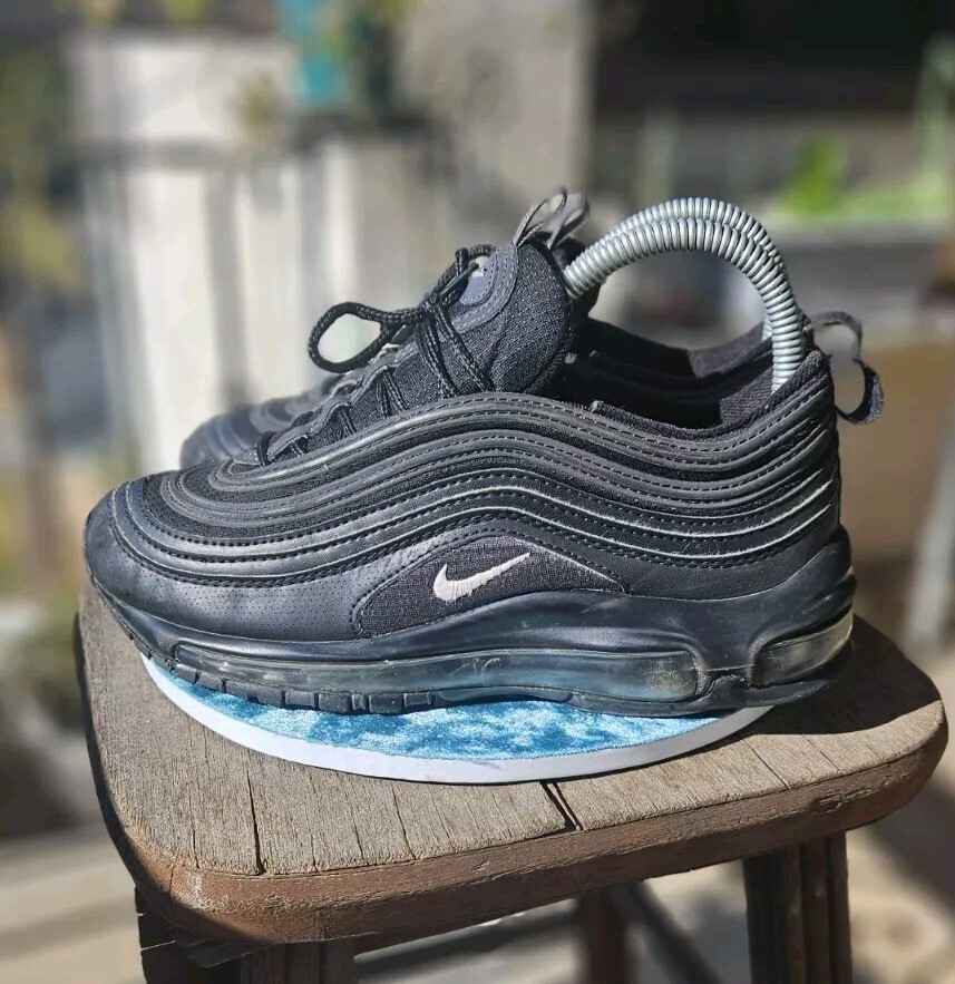Nike Air Max 97 GS Triple Black Youth Size 4.5 Womens 6 921522-011