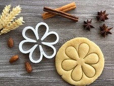 Daisy Flower Cookie Cutter 01 | Fondant Cake Decorating | UK Seller