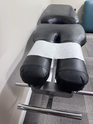 Cox chiropractic Table