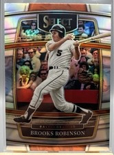 2022 Panini Select - Concourse Brooks Robinson #69 Holo Silver Prizm Orioles