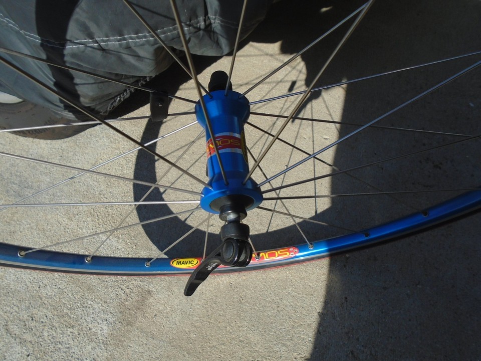 Anidized Rims MAVIC COSMOS BLUE WHEELSET 700c Road Bike Wheels 2050g 24/28 Spoke ...