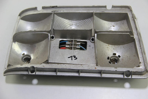 BMW E12 Lampenträger Rücklicht Heckleuchte Gehäuse links