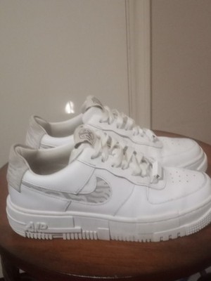 Nike Air Force 1 Pixel SE DH9632-100 White Casual Shoes Sneakers Womens Size 6.5