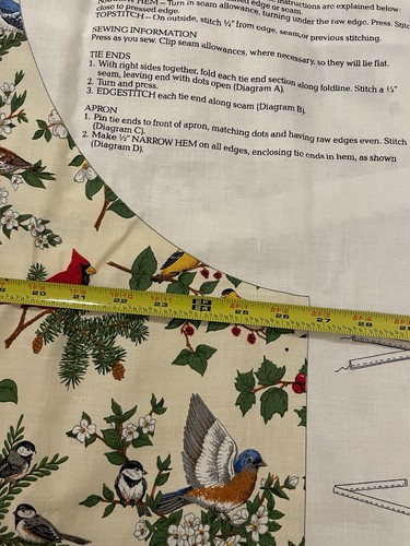 VTG Cut & Sew Fabric Panel Apron Cranston Garden Birds Cardinals Chickadees - Picture 7 of 7