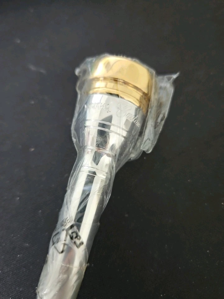 雅马哈 TR-16C4-GP 喇叭定制系列镀金饰面 — 第 3/3 张图片